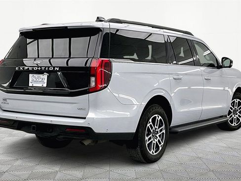 Used 2025 Ford Expedition Max Active image 2