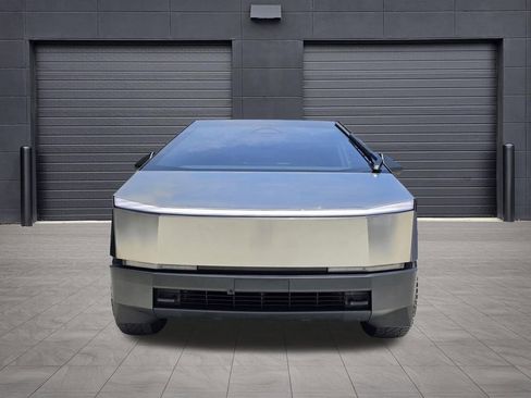 Used 2024 Tesla Cybertruck Cyberbeast AWD/4WD image 5