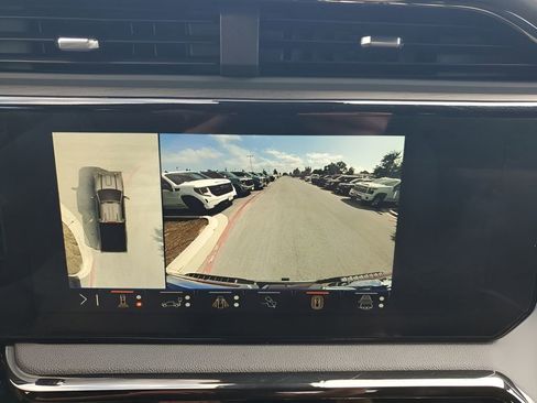 New 2026 GMC Sierra 2500 AT4 w/ AT4 Premium Plus Package image 43