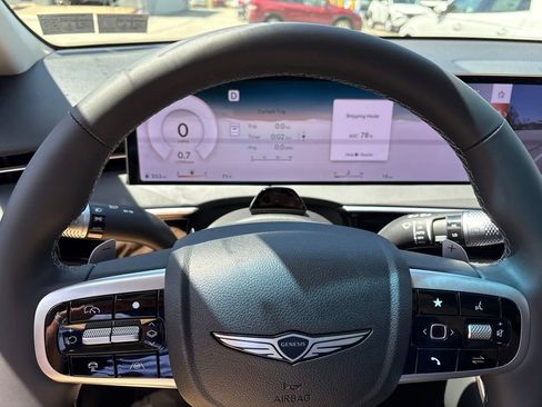 New 2026 Genesis GV70 2.5T Advanced AWD/4WD image 24