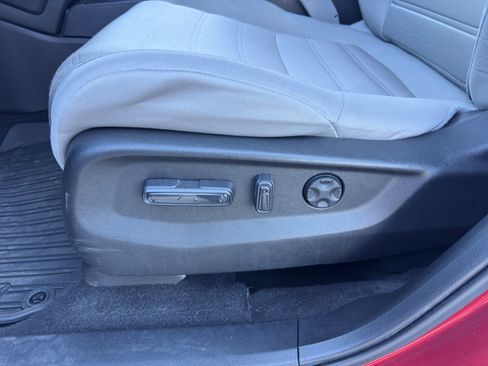 Used 2020 Honda CR-V EX image 8