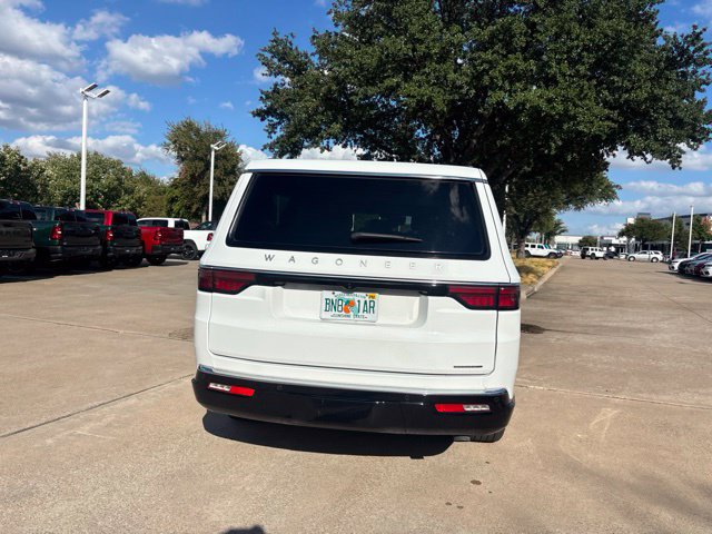Used 2024 Jeep Wagoneer L Series II w/ Flexible Seating Group RWD image 6