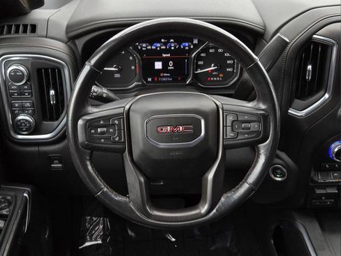 Used 2022 GMC Sierra 1500 AT4 w/ AT4 Premium Package AWD/4WD image 11