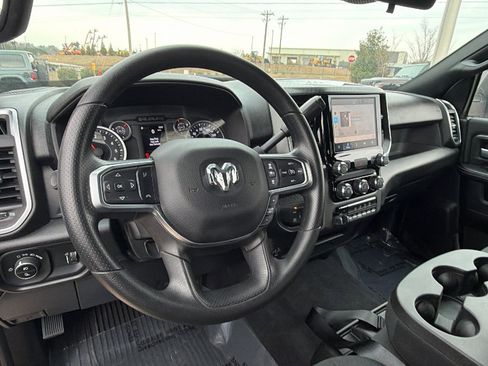 Used 2025 RAM 2500 Big Horn image 24
