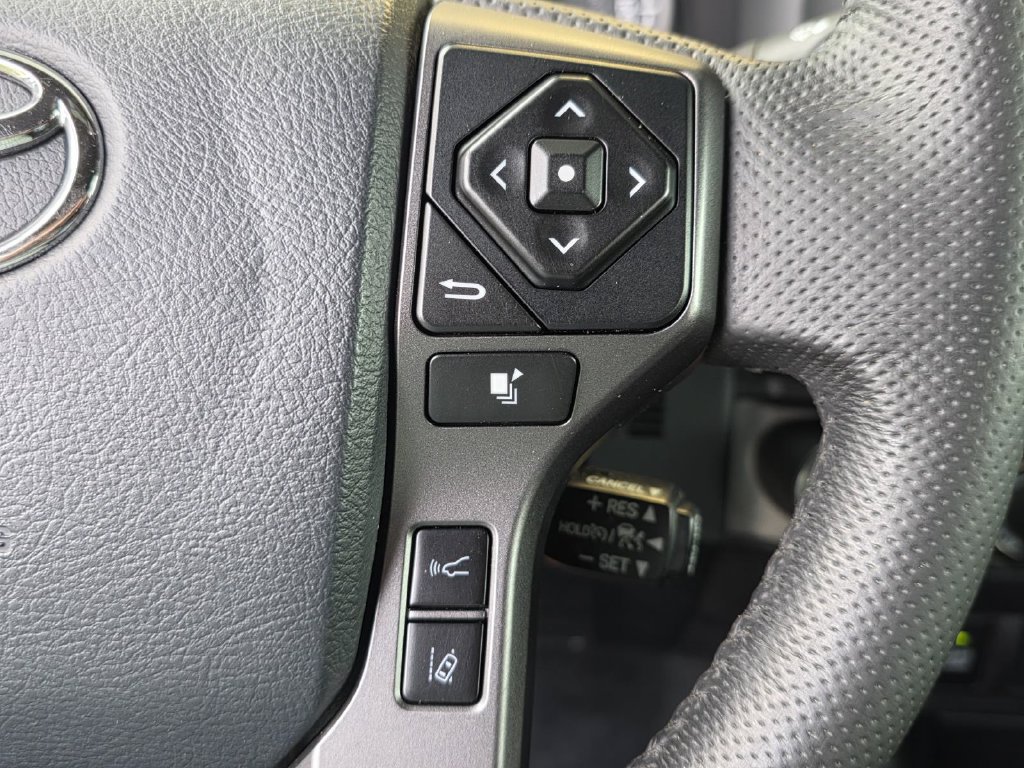 Used 2020 Toyota Tacoma TRD Pro AWD/4WD image 19