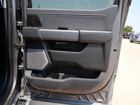 Used 2023 Ford F150 Lariat w/ Equipment Group 502A High AWD/4WD image 16