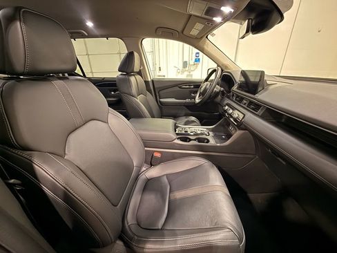 Used 2023 Honda Pilot EX-L image 27