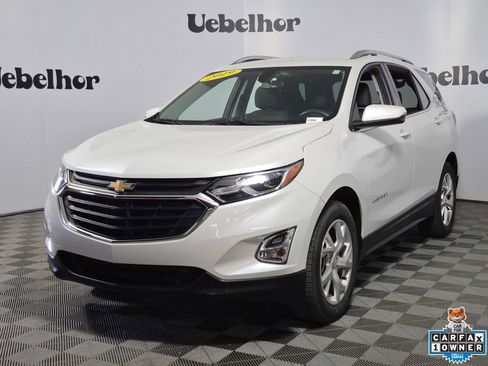 Used 2019 Chevrolet Equinox LT FWD image 3