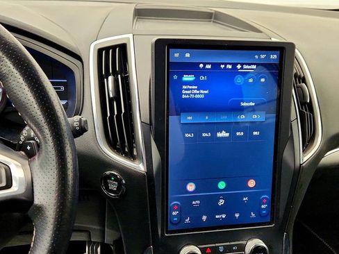 Used 2023 Ford Edge ST image 16