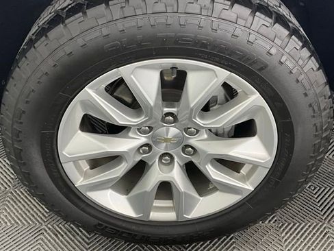 Used 2023 Chevrolet Silverado 1500 Custom image 27