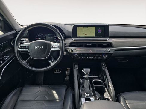 Used 2022 Kia Telluride SX w/ SX Prestige Package AWD/4WD image 9