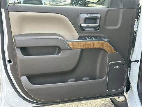 Used 2018 GMC Sierra 1500 SLT image 19