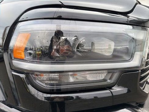 Used 2020 RAM 2500 Laramie w/ Night Edition image 12