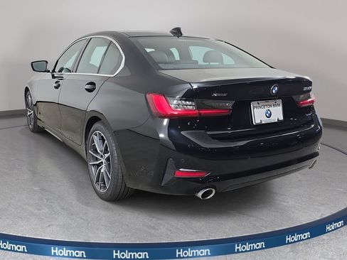 Used 2021 BMW 330i xDrive Sedan w/ Premium Package AWD/4WD image 8