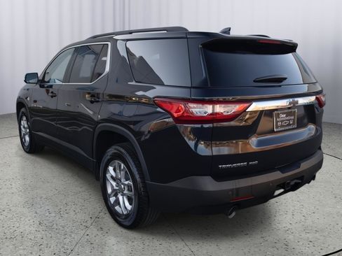 Used 2020 Chevrolet Traverse LT w/ Driver Confidence II Package image 21