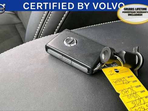 Certified 2025 Volvo XC40 B5 Plus image 14