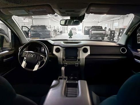 Used 2021 Toyota Tundra SR5 AWD/4WD image 10