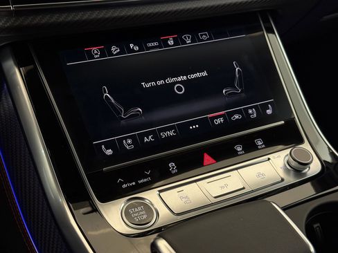 Used 2026 Audi Q8 Prestige w/ Prestige Package image 27