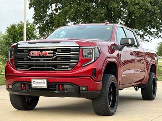 Used 2023 GMC Sierra 1500 AT4 w/ Technology Package AWD/4WD video 3
