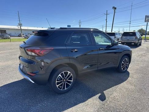 New 2026 Chevrolet TrailBlazer LT w/ Convenience Package image 12