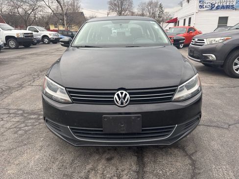 Used 2013 Volkswagen Jetta TDI image 2