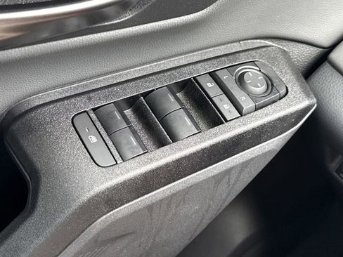 Used 2026 Toyota RAV4 SE w/ Weather Package FWD image 16