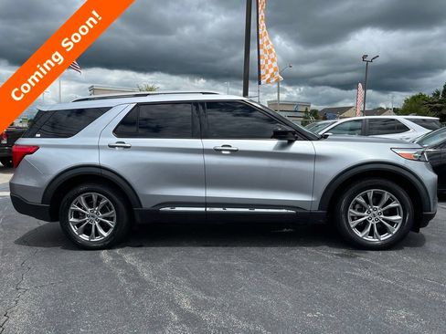 Used 2022 Ford Explorer Limited RWD image 11