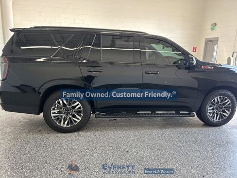 Used 2025 Chevrolet Tahoe Z71 w/ Z71 Off-Road Package image 6