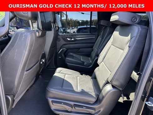 Used 2023 GMC Yukon XL Denali w/ Denali Reserve Package AWD/4WD image 18