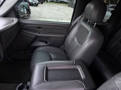 Used 2004 Chevrolet Silverado 1500 LS w/ Light Duty Power Package image 19