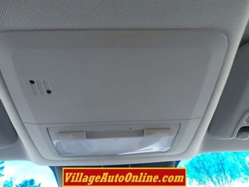 Used 2012 Chevrolet Cruze LT image 40