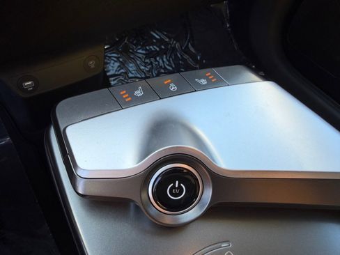 Used 2024 Kia EV6 Light AWD/4WD image 29