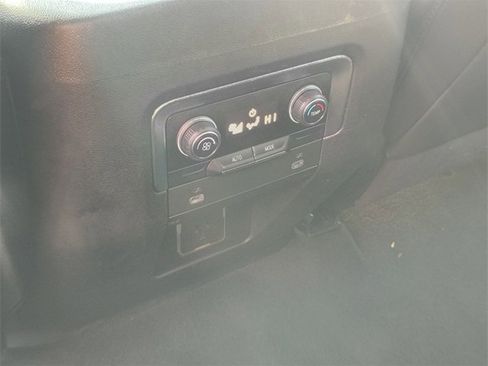 Used 2023 Chevrolet Tahoe LT image 31