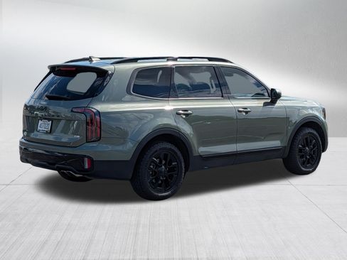 Certified 2025 Kia Telluride AWD image 7