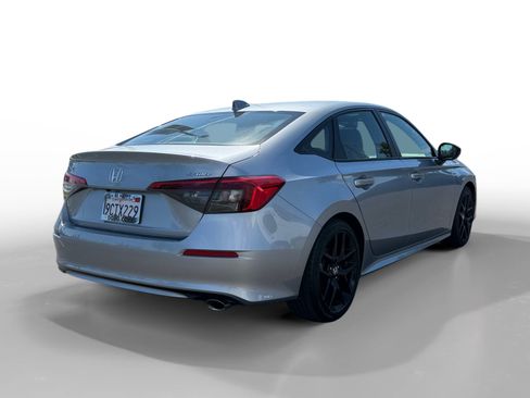 Used 2022 Honda Civic Sport image 5