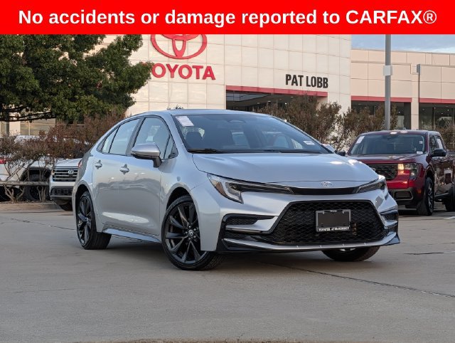 Certified 2026 Toyota Corolla SE FWD image 2