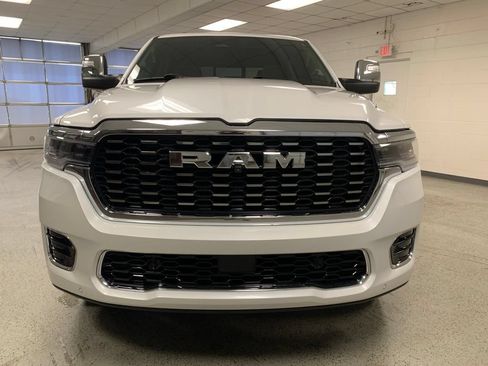 Certified 2025 RAM 1500 Tungsten w/ Off Road Group AWD/4WD image 4