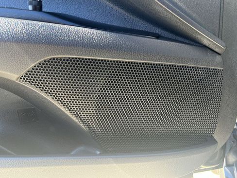 Used 2025 Toyota Camry SE w/ Multimedia Upgrade Package image 24