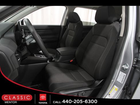 Used 2025 Honda CR-V EX image 5