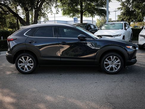 Used 2025 MAZDA CX-30 AWD 2.5 S w/ Preferred Package image 11