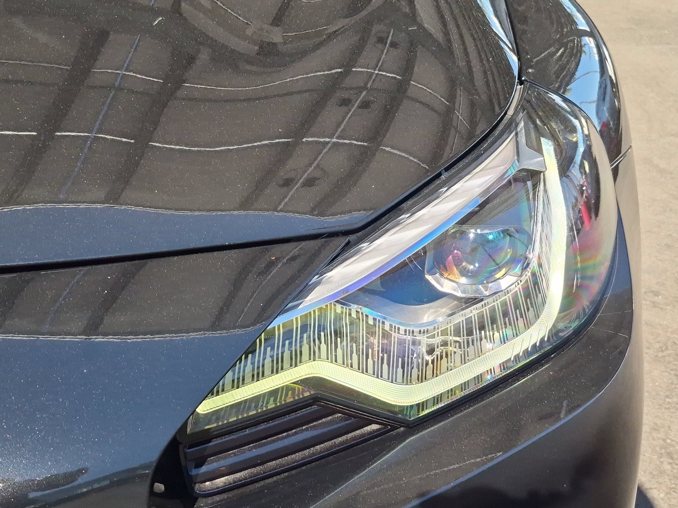 Used 2025 BMW M2 w/ Lighting Package RWD image 9