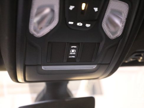 Used 2021 RAM 1500 Big Horn image 29