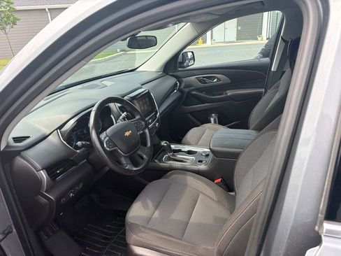 Used 2018 Chevrolet Traverse LT AWD/4WD image 9