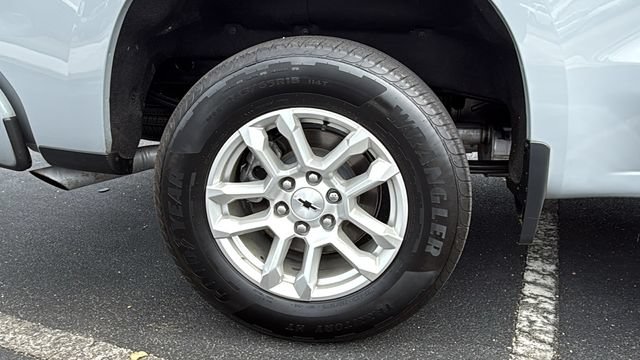Used 2024 Chevrolet Silverado 1500 RST RWD image 9