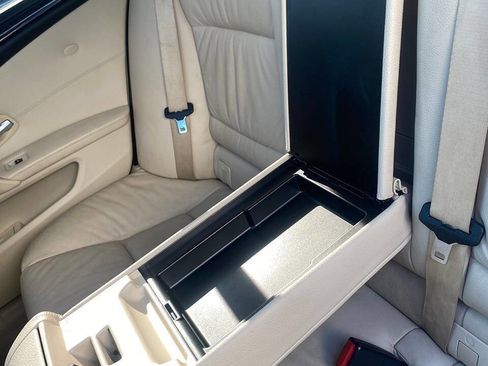 Used 2010 BMW 535i xDrive Wagon AWD/4WD image 20