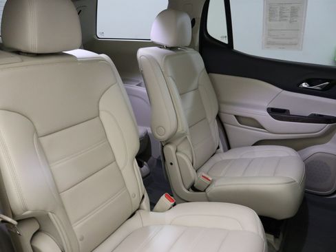 Used 2022 GMC Acadia Denali w/ Denali Ultimate Package image 21