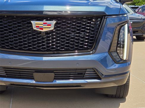 New 2026 Cadillac Escalade Sport w/ Touring Package AWD/4WD image 7