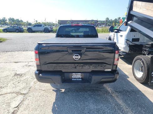 Used 2022 Nissan Frontier S w/ Technology Package RWD image 5