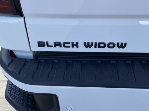 New 2025 GMC Sierra 1500 AT4 w/ AT4 Premium Package image 28