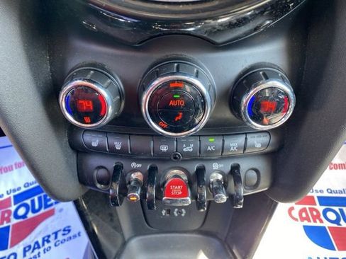 Used 2015 MINI Cooper S image 25